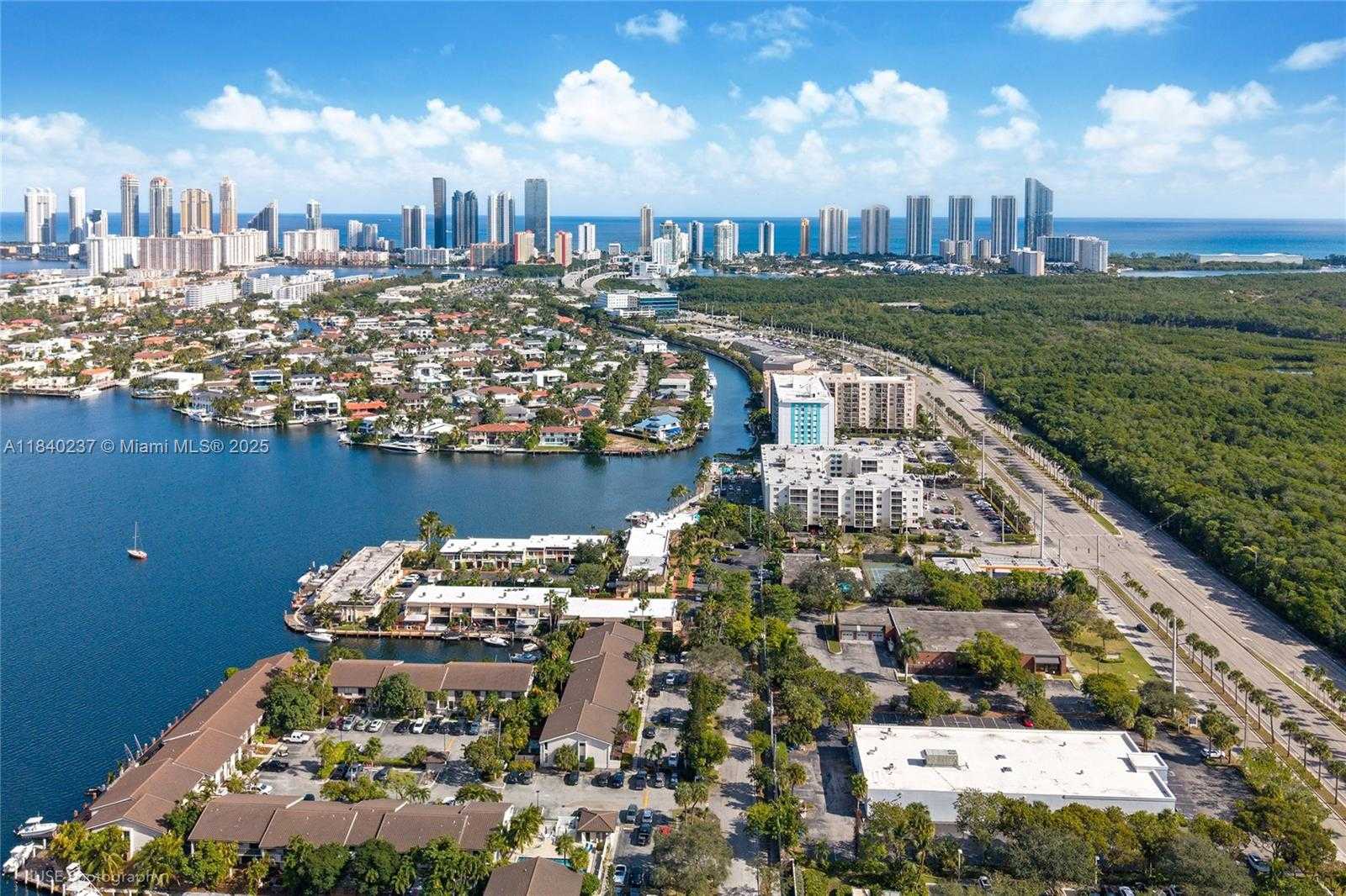 Small Image of 16479 NORTH EAST 27TH PL #16, North Miami Beach Number 22