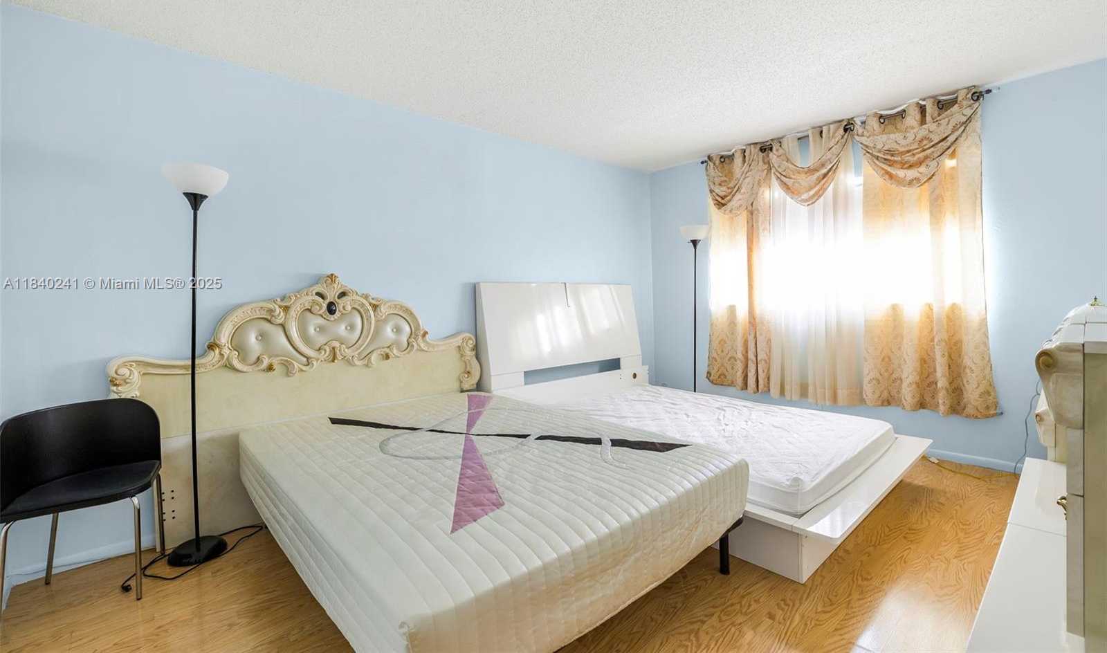 Small Image of 5300 WASHINGTON ST #Q207, Hollywood Number 10