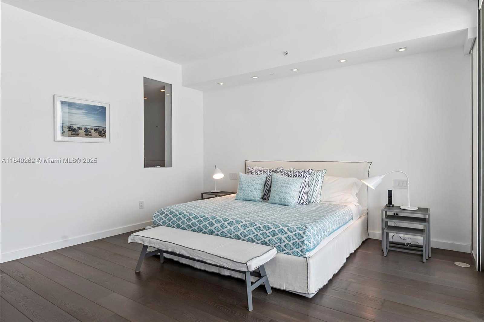 Small Image of 360 OCEAN DR #704S, Key Biscayne Number 21