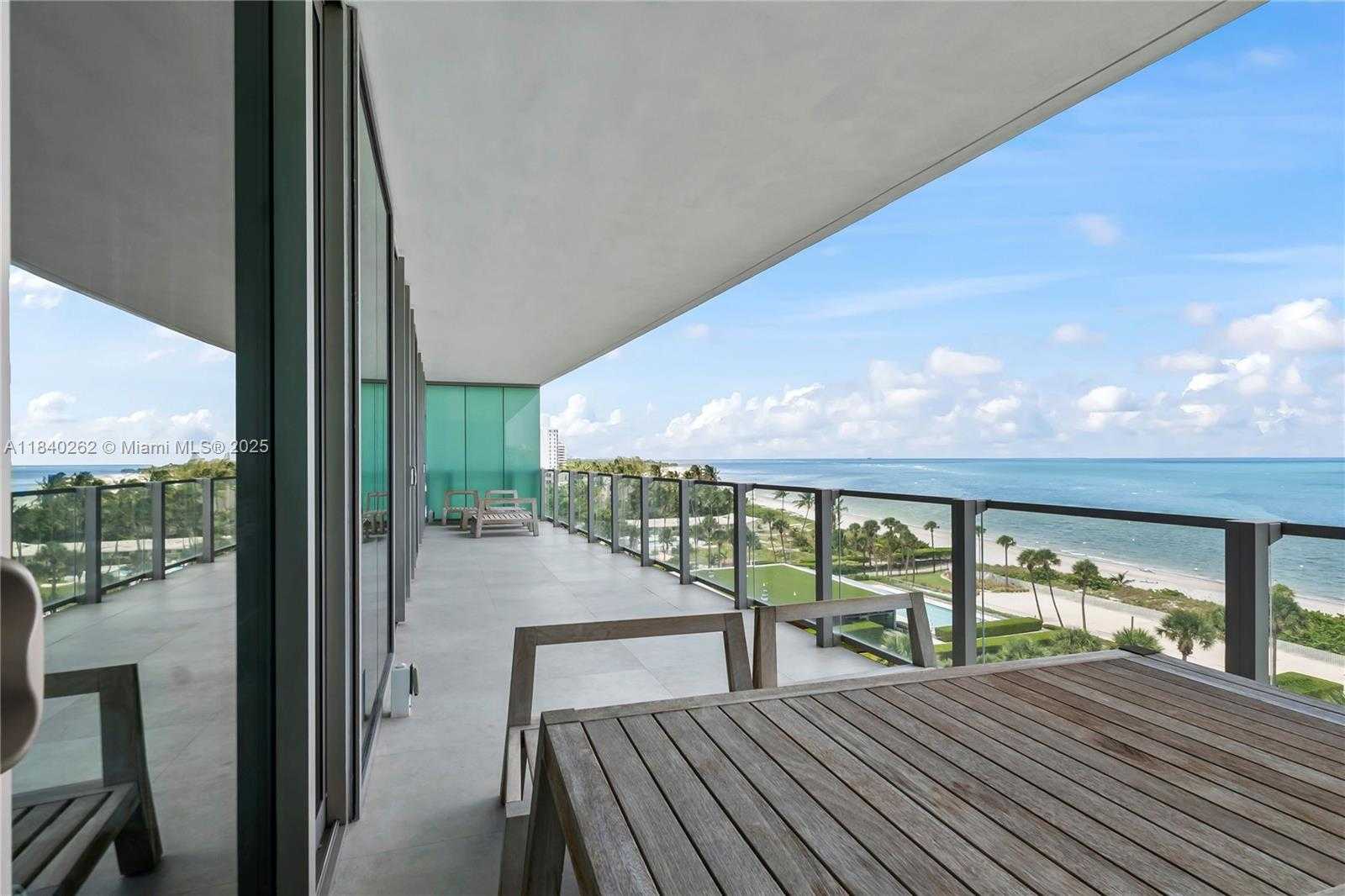Small Image of 360 OCEAN DR #704S, Key Biscayne Number 49