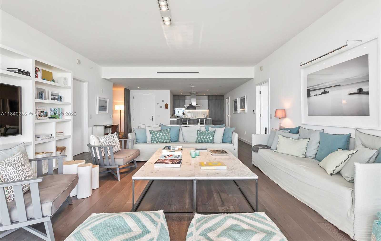 Small Image of 360 OCEAN DR #704S, Key Biscayne Number 7