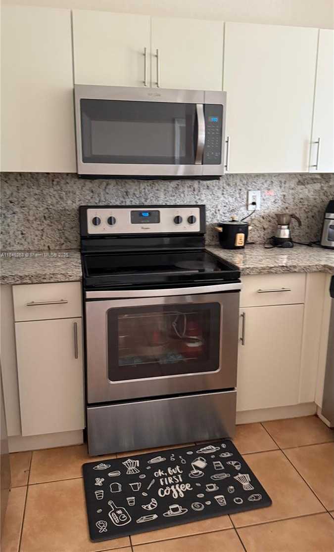 Small Image of 17720 NORTH WEST 73RD AVE #105, Hialeah Number 10