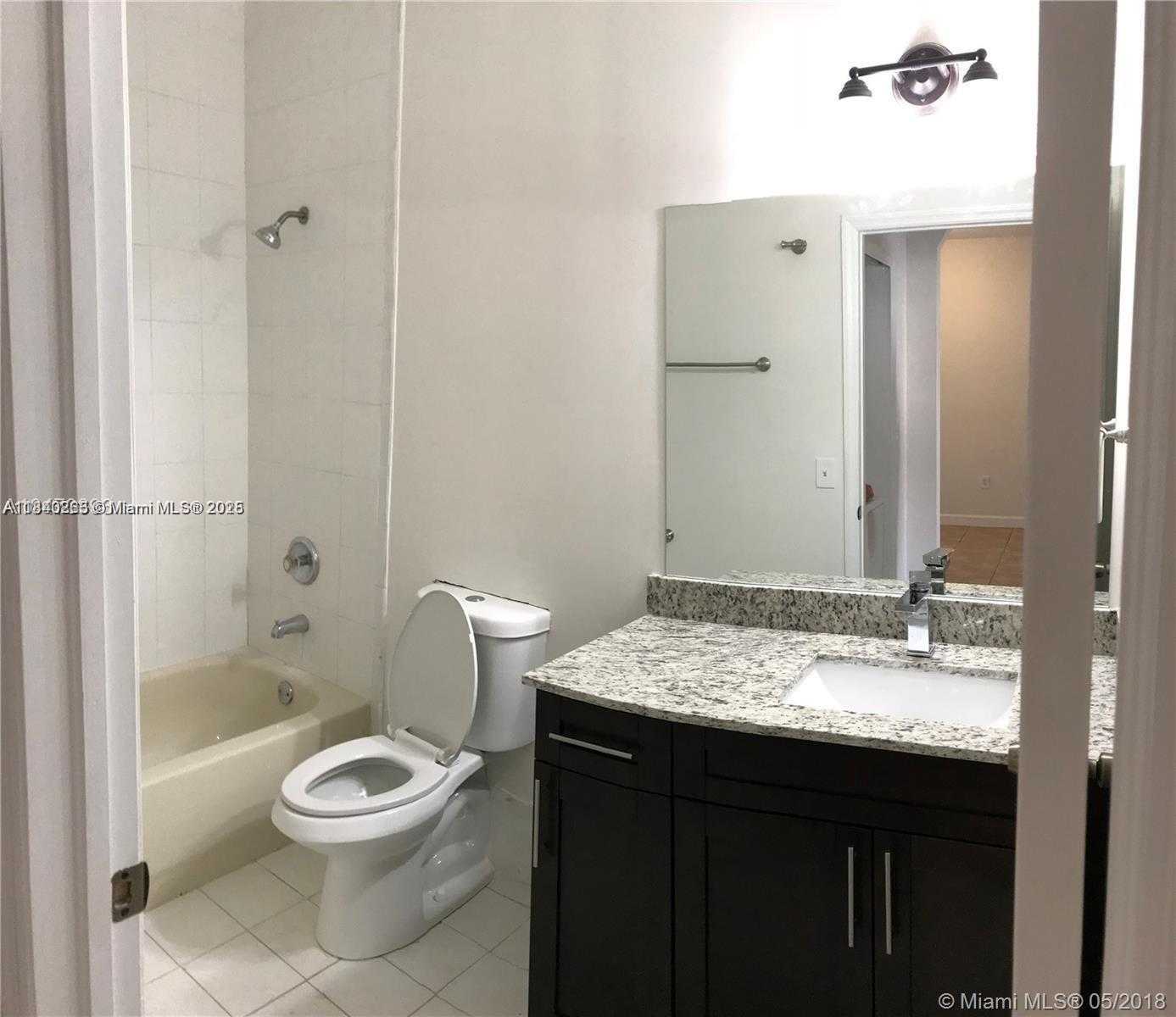 Small Image of 17720 NORTH WEST 73RD AVE #105, Hialeah Number 11