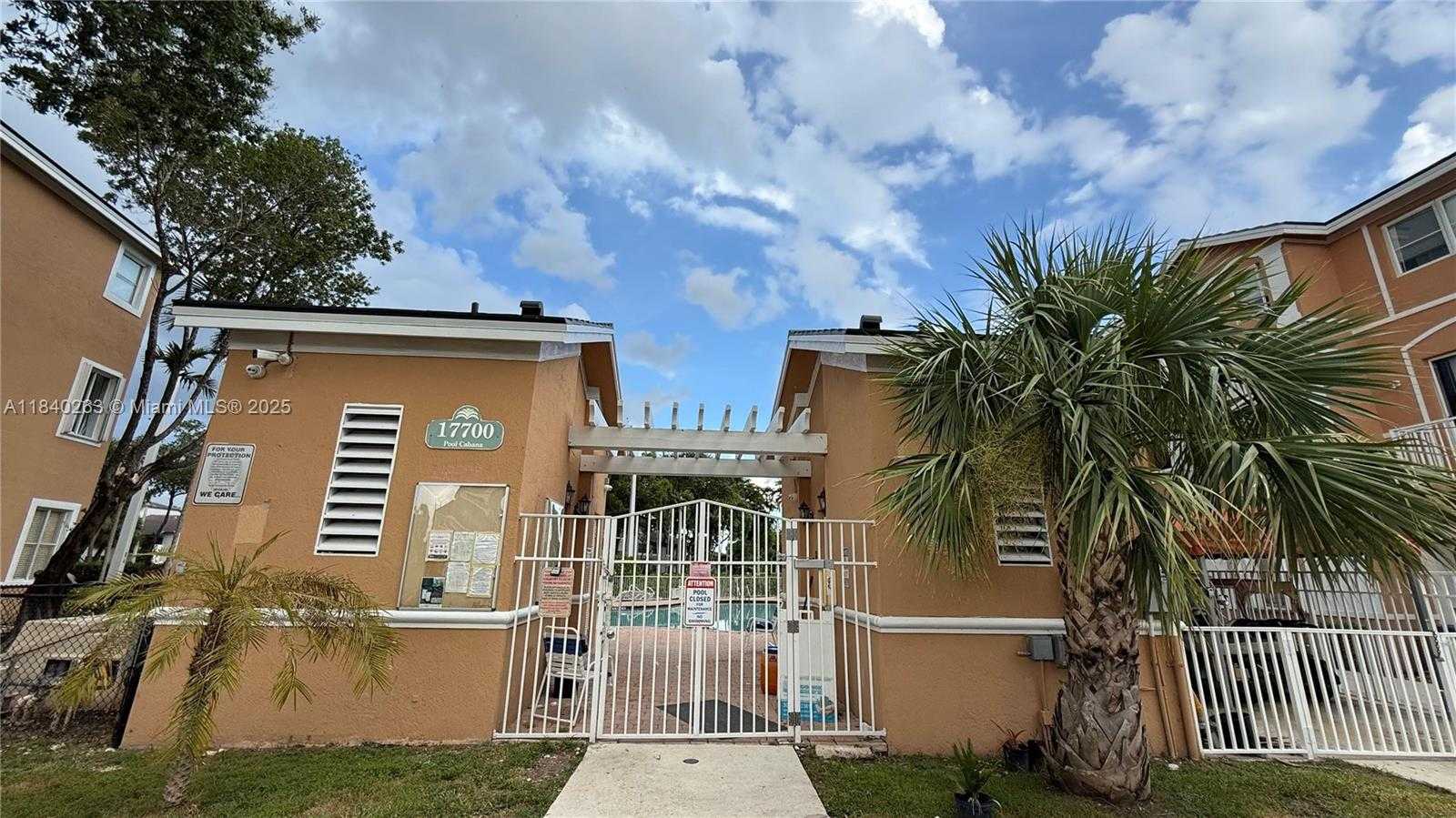 Small Image of 17720 NORTH WEST 73RD AVE #105, Hialeah Number 24