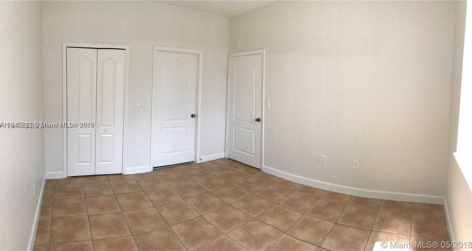 Small Image of 17720 NORTH WEST 73RD AVE #105, Hialeah Number 5