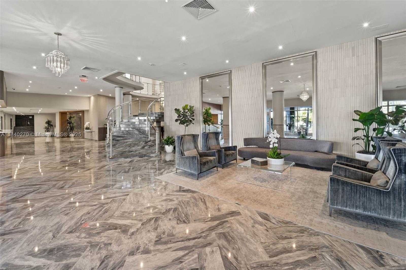 Small Image of 5401 COLLINS AVE #629, Miami Beach Number 14