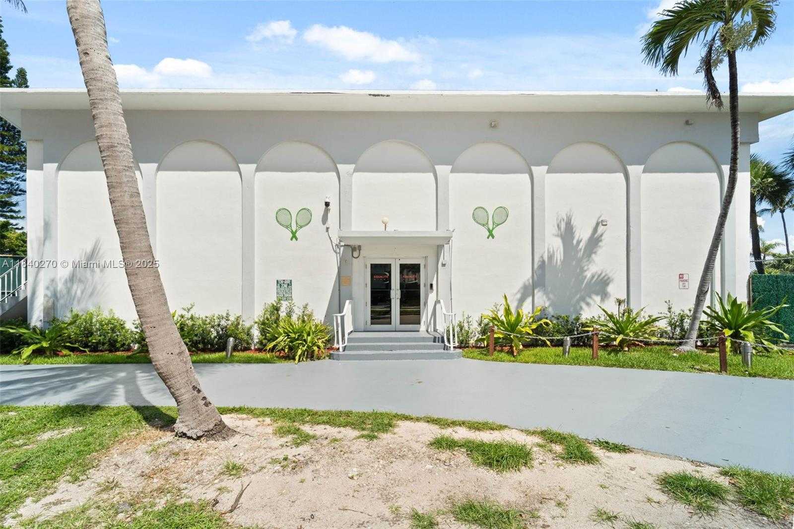 Small Image of 5401 COLLINS AVE #629, Miami Beach Number 22