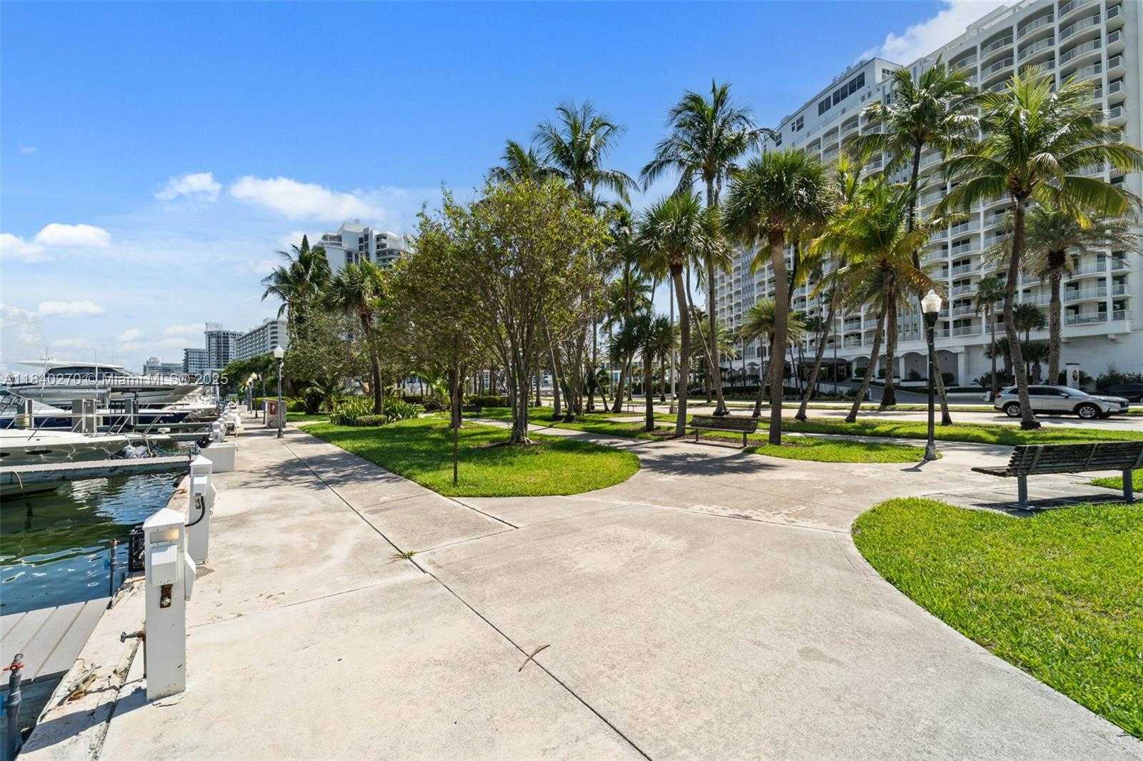 Small Image of 5401 COLLINS AVE #629, Miami Beach Number 24