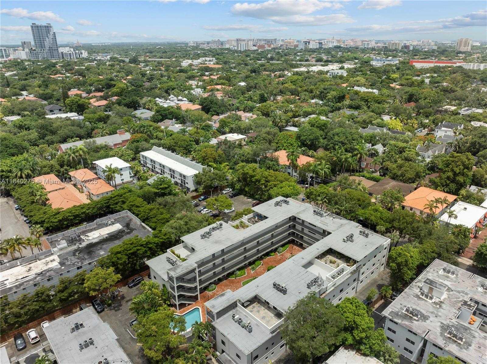 Small Image of 2924 DAY AVE #N211, Miami Number 20