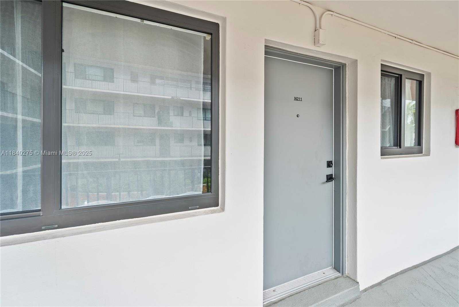 Small Image of 2924 DAY AVE #N211, Miami Number 22