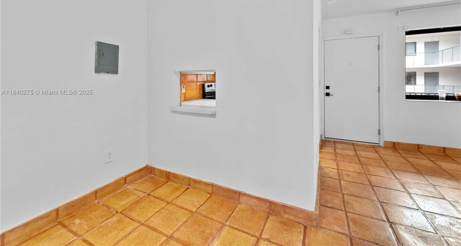 Small Image of 2924 DAY AVE #N211, Miami Number 9