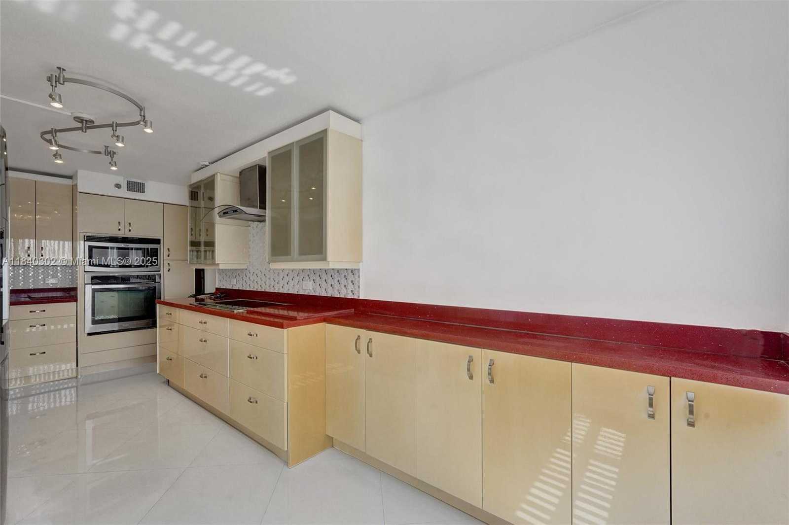 Small Image of 1201 SOUTH OCEAN DR #402S, Hollywood Number 11