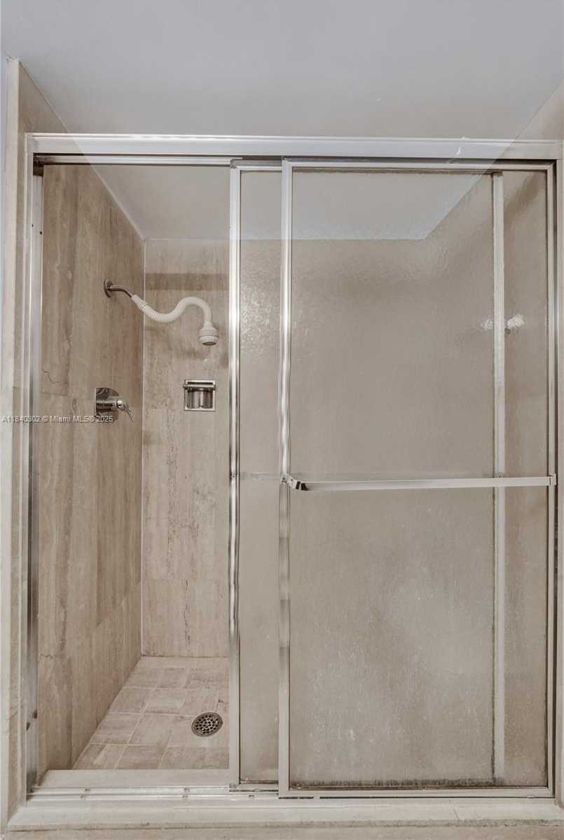 Small Image of 1201 SOUTH OCEAN DR #402S, Hollywood Number 19