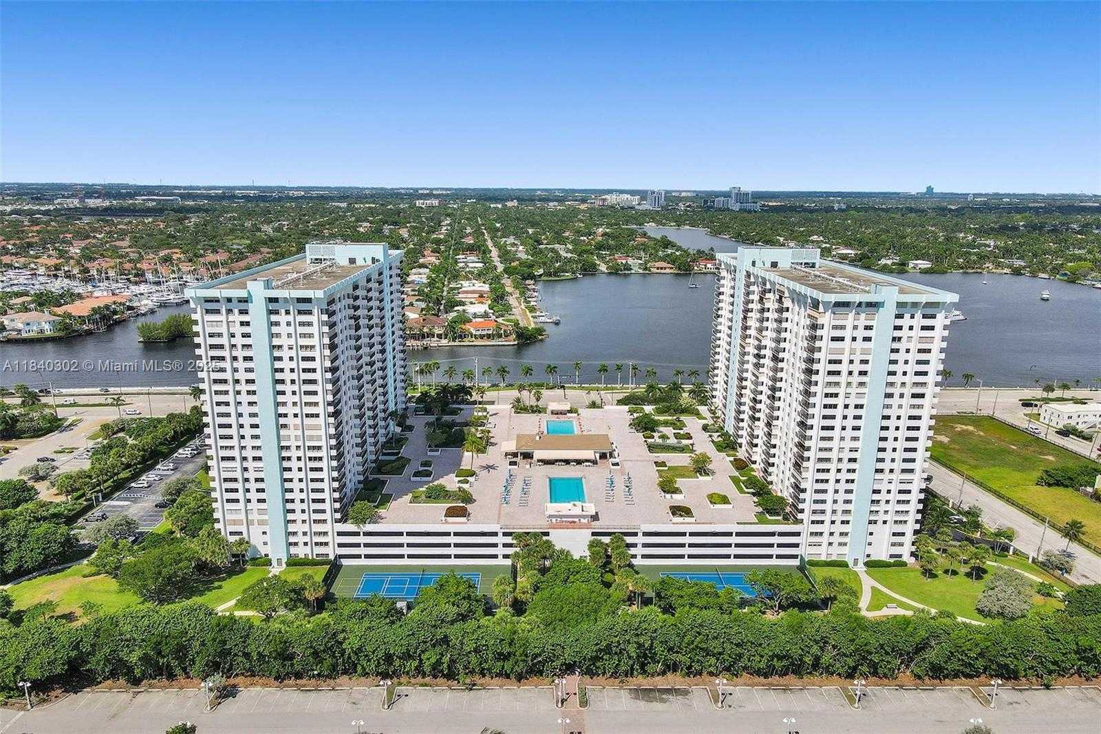 Small Image of 1201 SOUTH OCEAN DR #402S, Hollywood Number 32