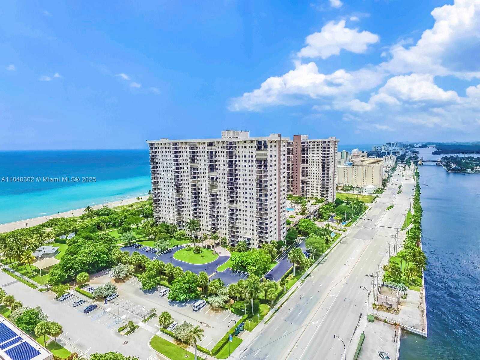 Small Image of 1201 SOUTH OCEAN DR #402S, Hollywood Number 37
