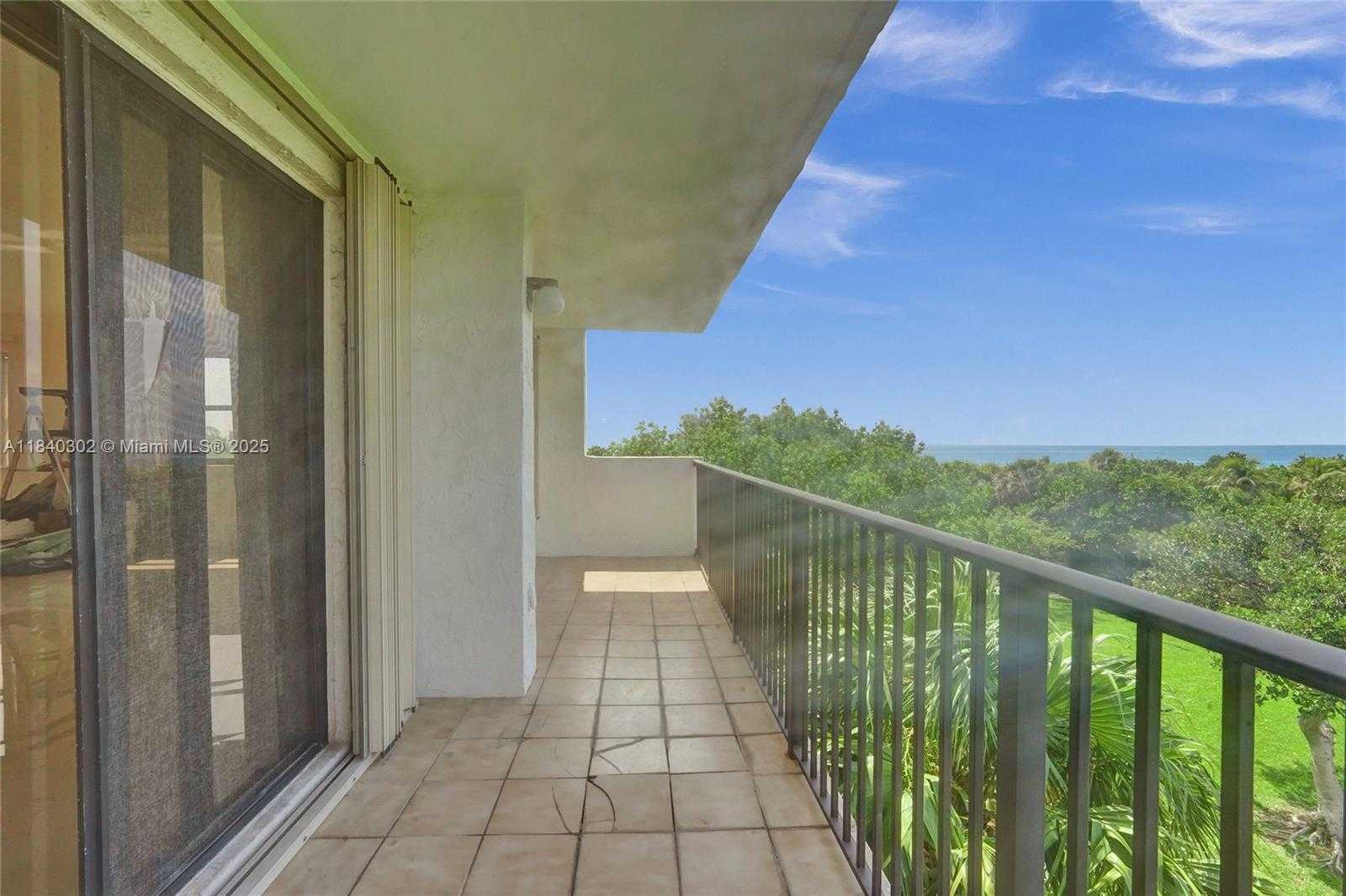 Small Image of 1201 SOUTH OCEAN DR #402S, Hollywood Number 39