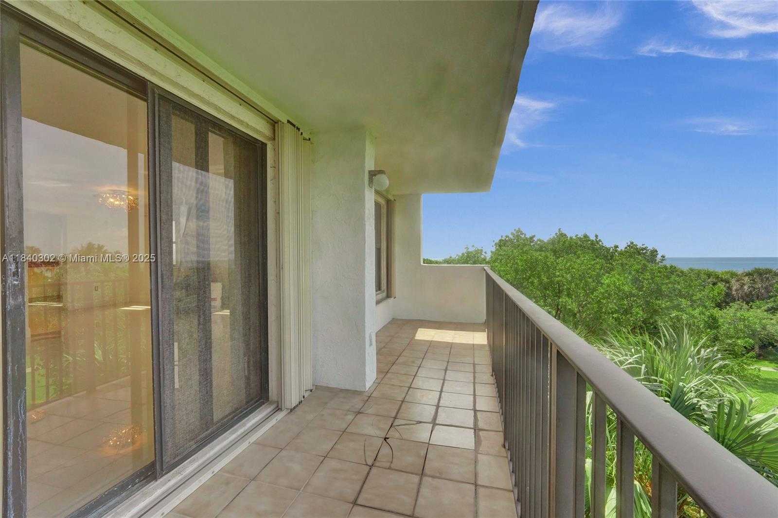 Small Image of 1201 SOUTH OCEAN DR #402S, Hollywood Number 41