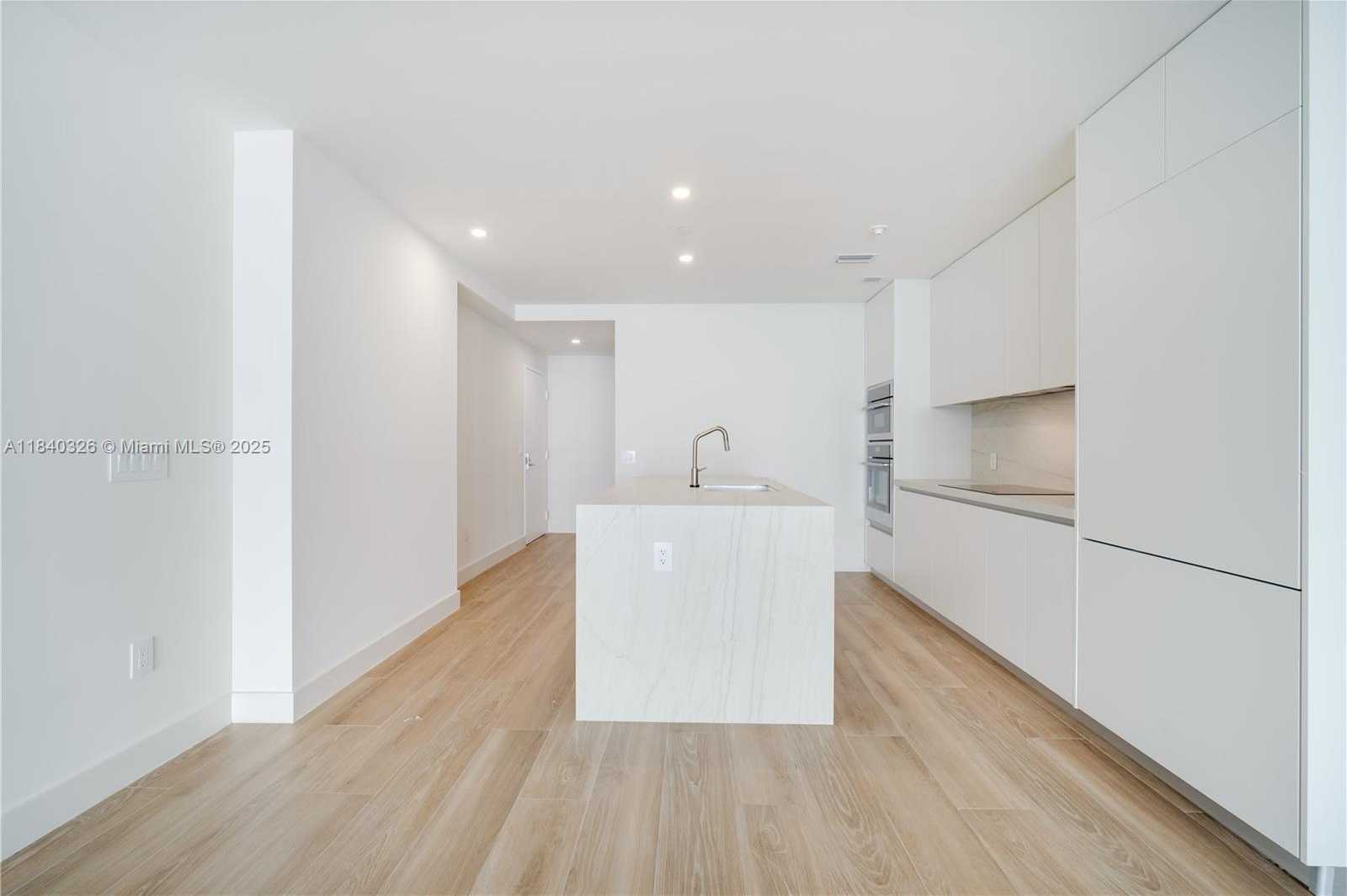 Small Image of 700 NORTH EAST 24 STREET #4203, Miami Number 10