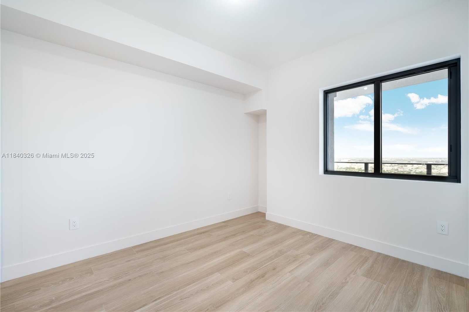 Small Image of 700 NORTH EAST 24 STREET #4203, Miami Number 21