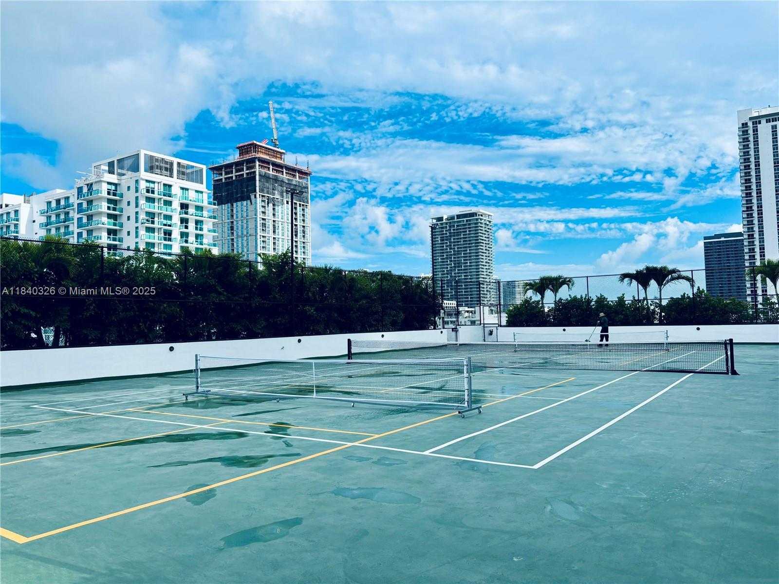 Small Image of 700 NORTH EAST 24 STREET #4203, Miami Number 58