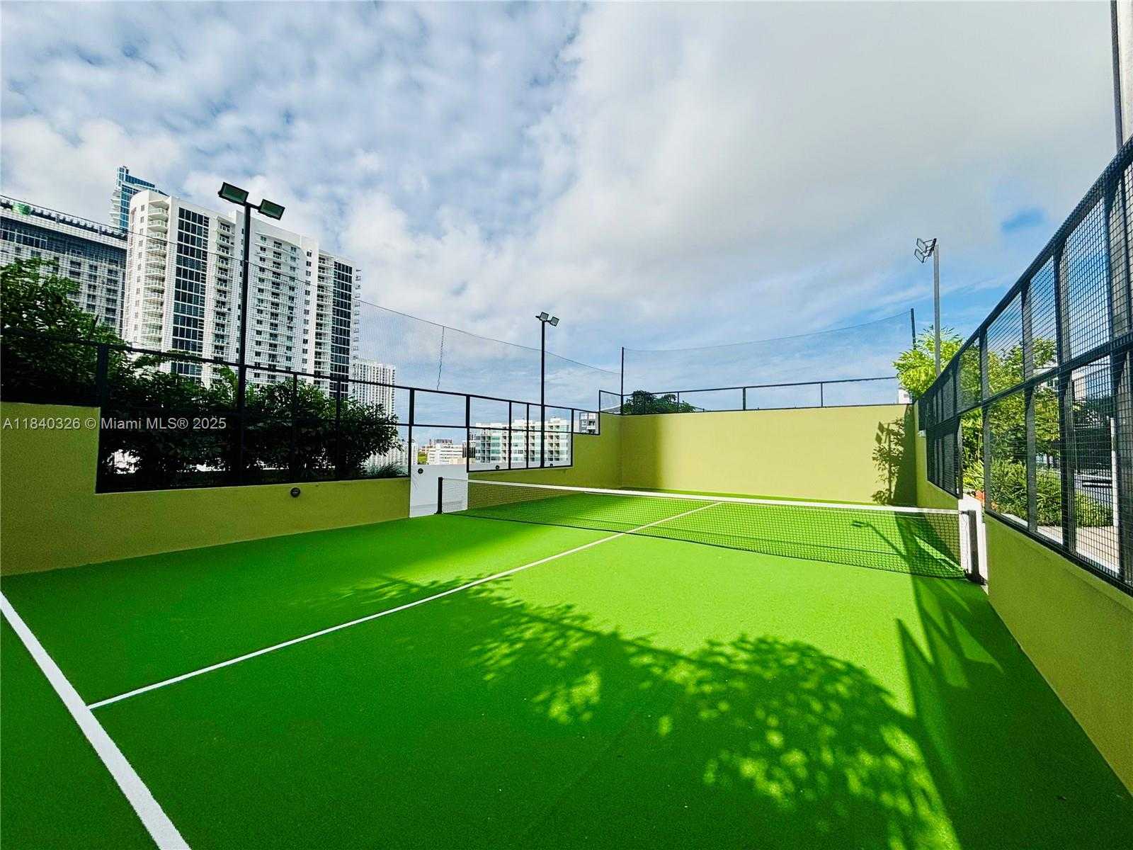 Small Image of 700 NORTH EAST 24 STREET #4203, Miami Number 60