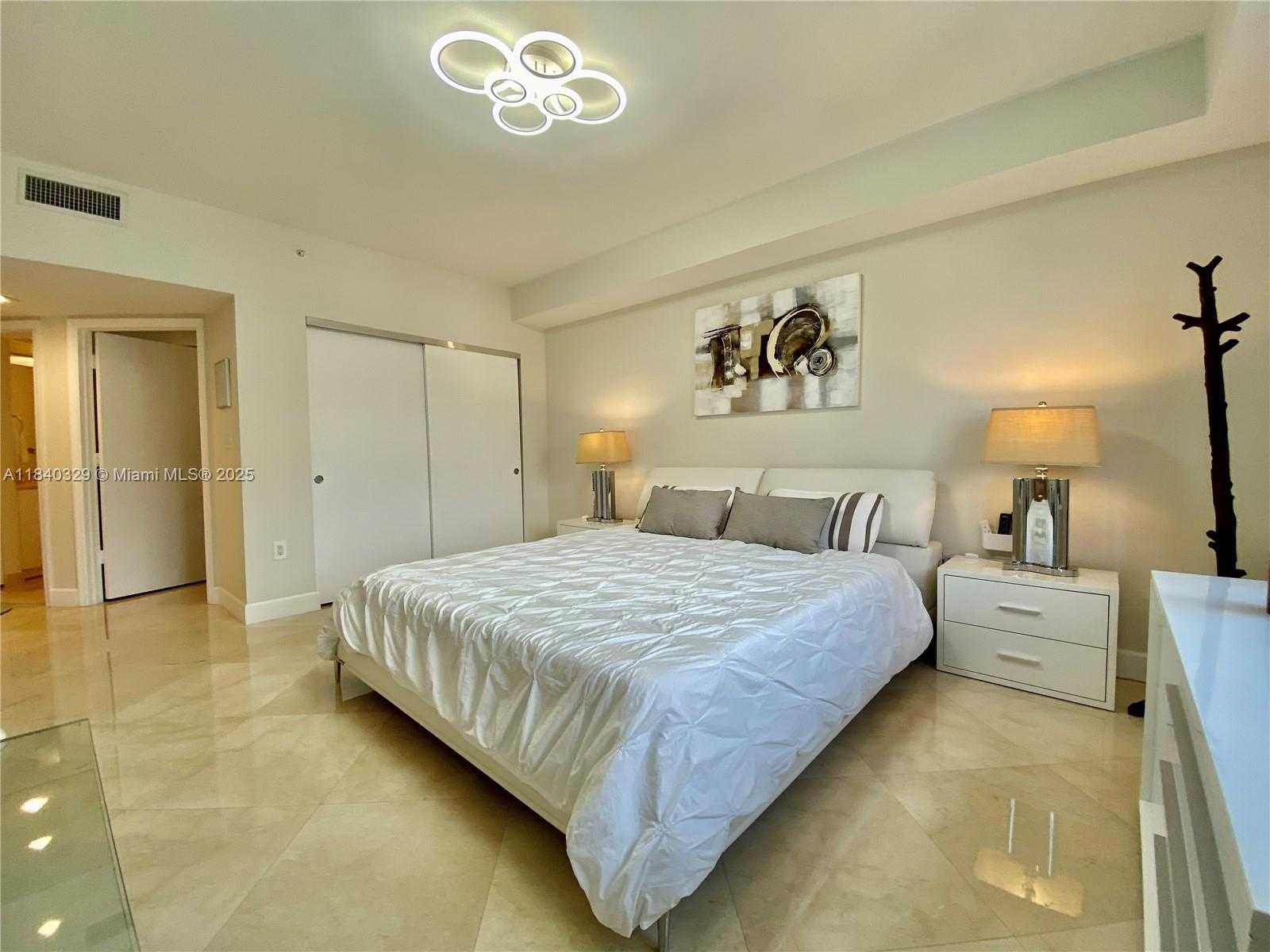 Small Image of 19900 EAST COUNTRY CLUB DR #1220, Aventura Number 12