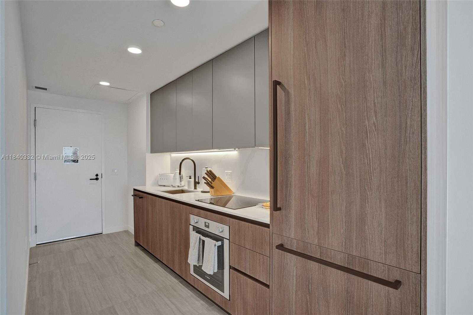 Small Image of 580 72ND ST #1208, Miami Beach Number 35
