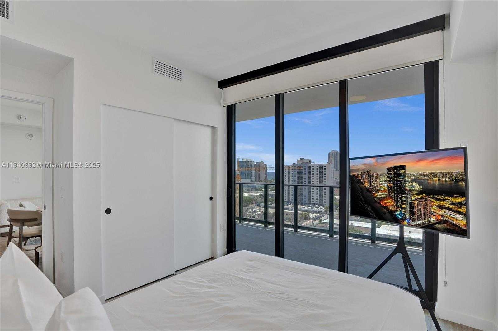 Small Image of 580 72ND ST #1208, Miami Beach Number 38