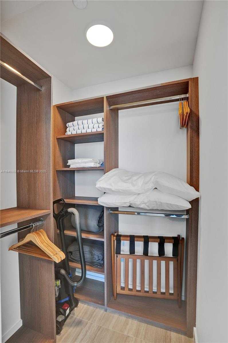 Small Image of 580 72ND ST #1208, Miami Beach Number 44