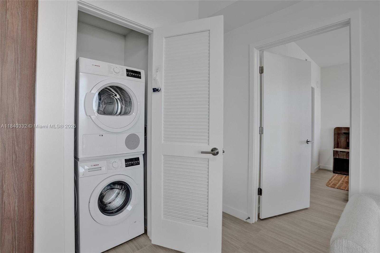 Small Image of 580 72ND ST #1208, Miami Beach Number 45