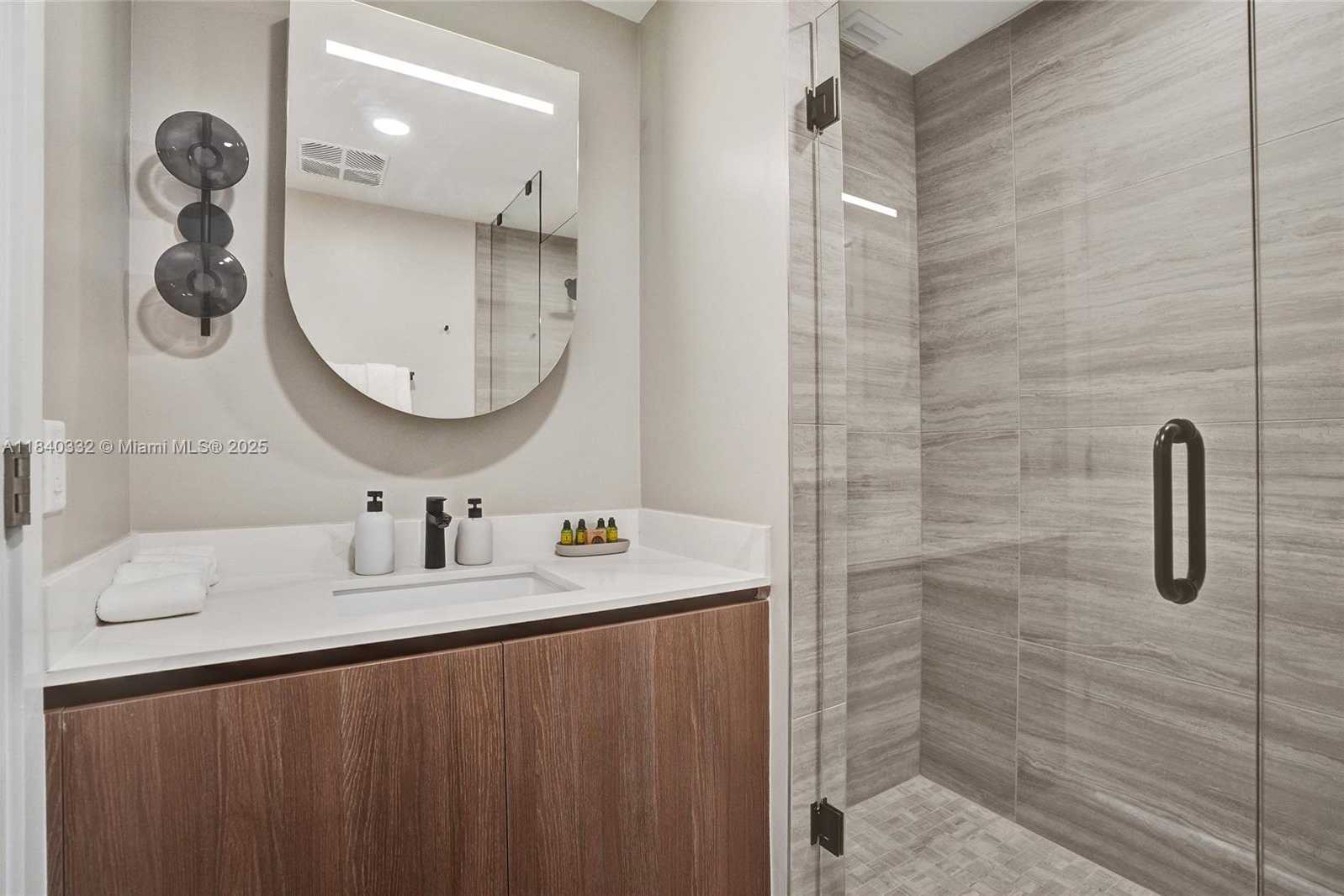 Small Image of 580 72ND ST #1208, Miami Beach Number 50