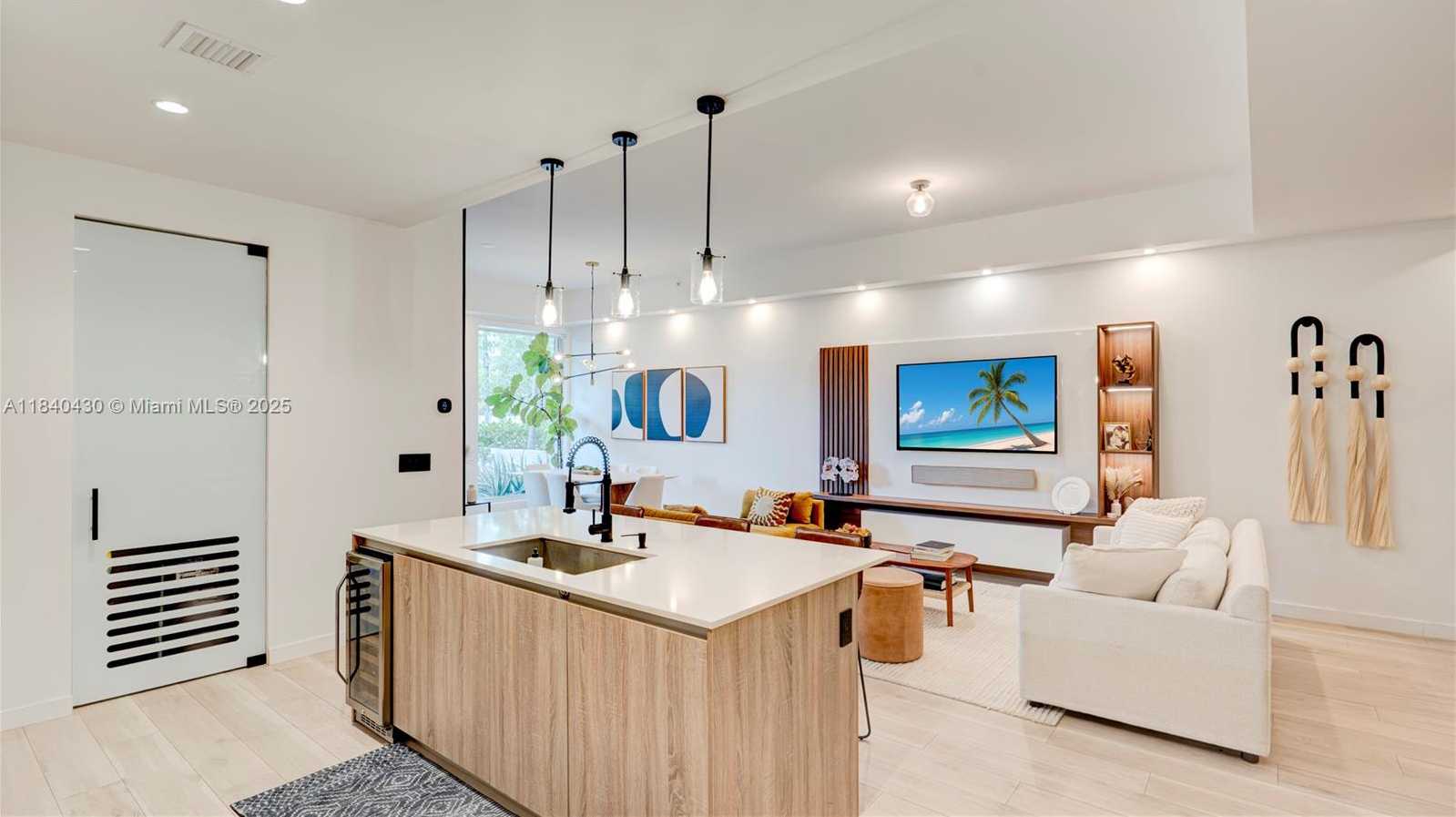 Small Image of 545 SOUTH WEST 11TH ST #105, Miami Number 17