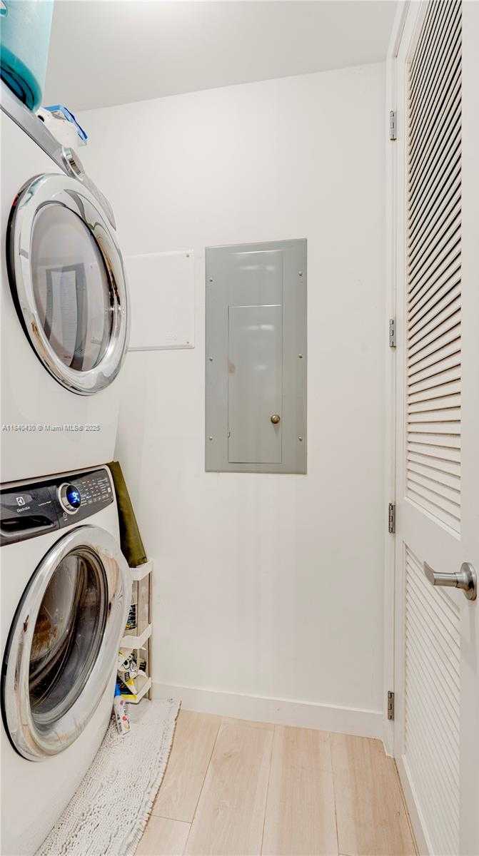 Small Image of 545 SOUTH WEST 11TH ST #105, Miami Number 34