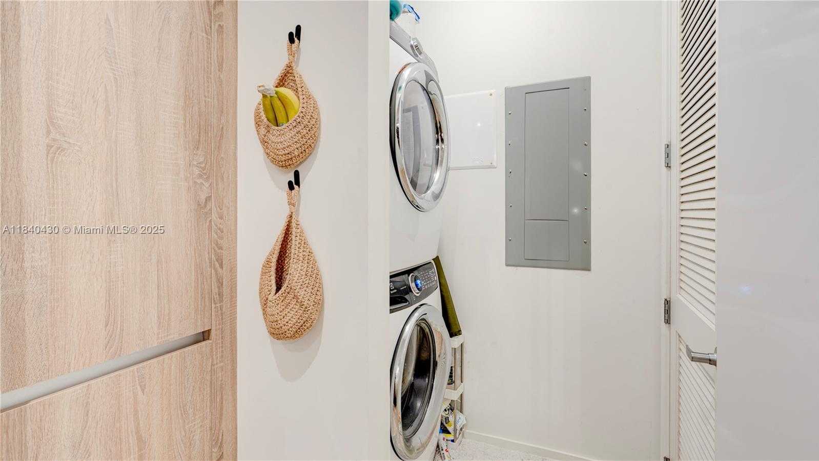 Small Image of 545 SOUTH WEST 11TH ST #105, Miami Number 35