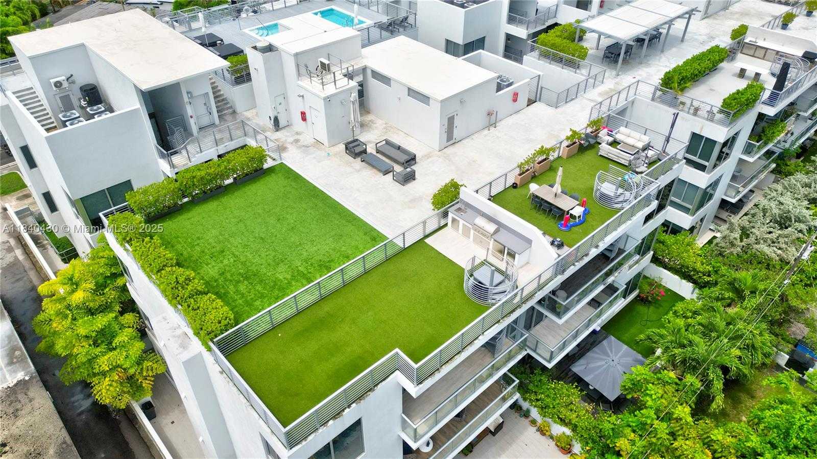 Small Image of 545 SOUTH WEST 11TH ST #105, Miami Number 38