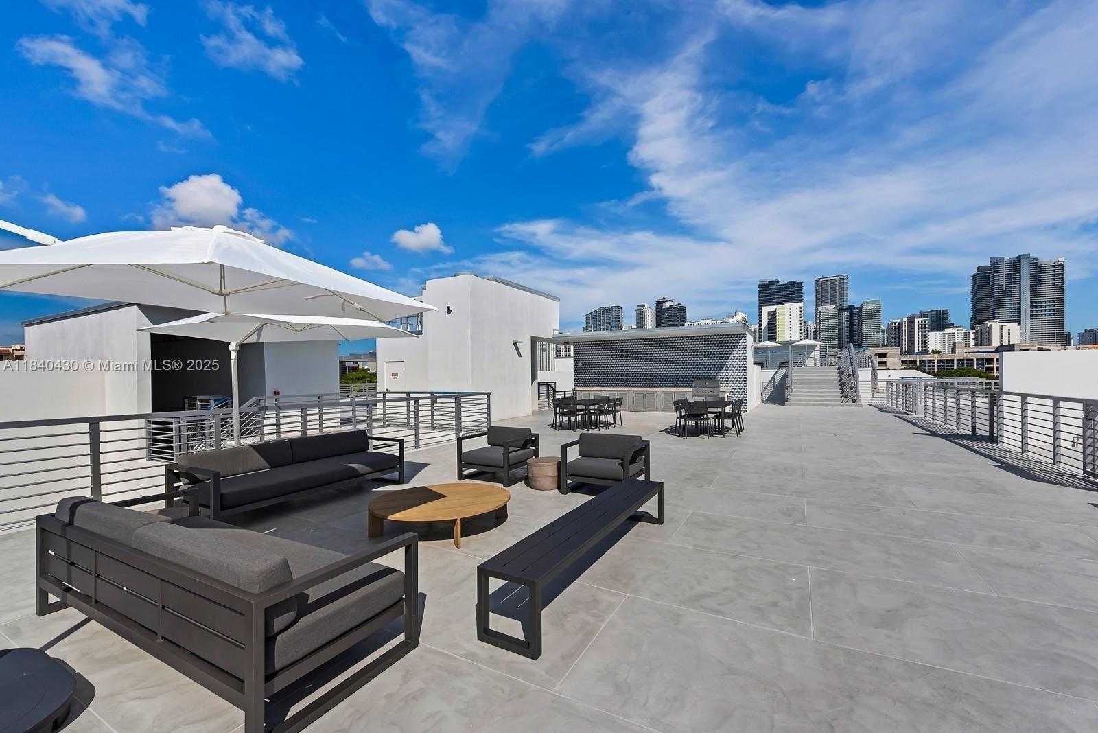 Small Image of 545 SOUTH WEST 11TH ST #105, Miami Number 7