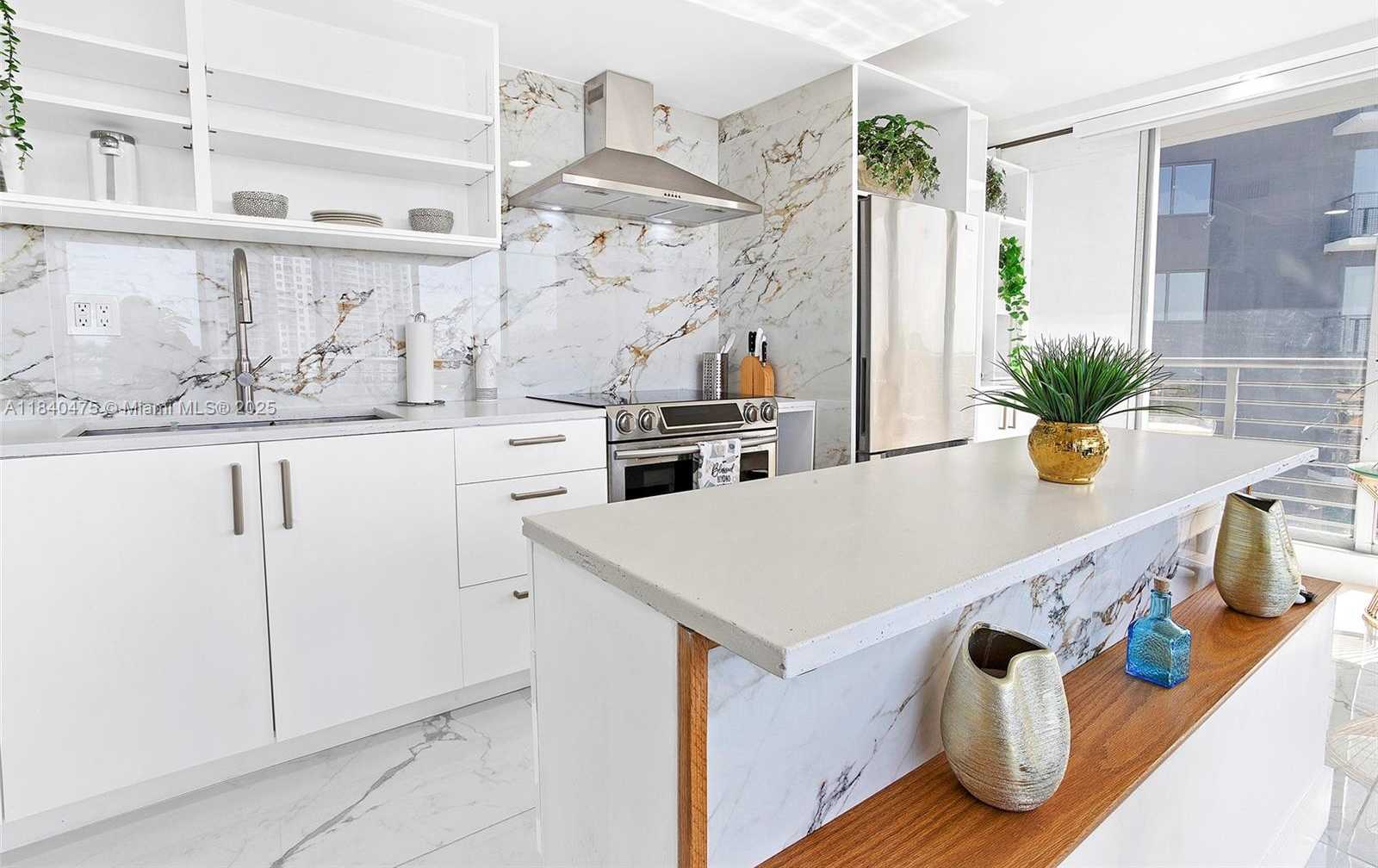 Small Image of 1720 HARRISON ST #10H, Hollywood Number 17