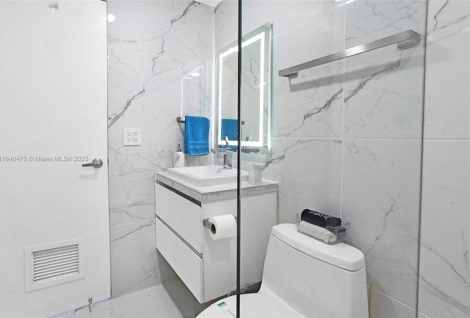 Small Image of 1720 HARRISON ST #10H, Hollywood Number 43