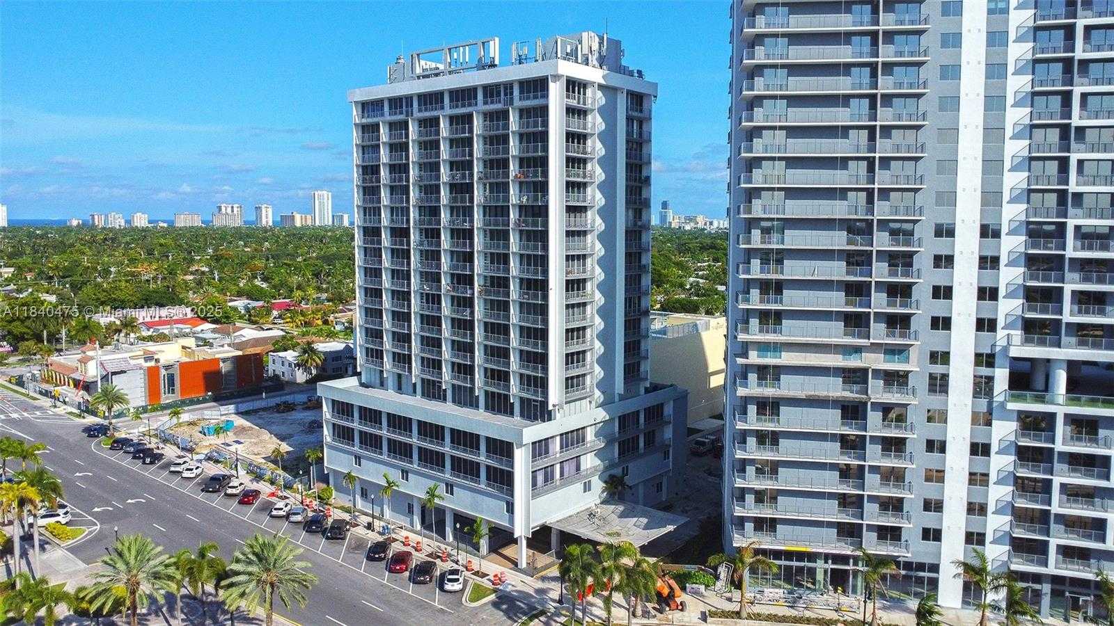 Small Image of 1720 HARRISON ST #10H, Hollywood Number 56