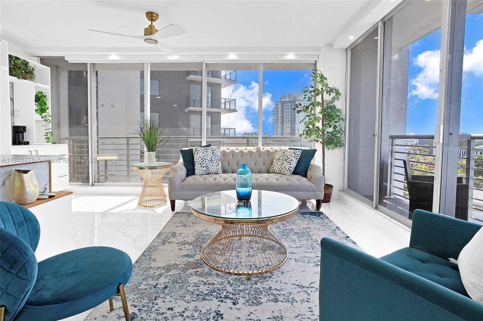 Small Image of 1720 HARRISON ST #10H, Hollywood Number 7