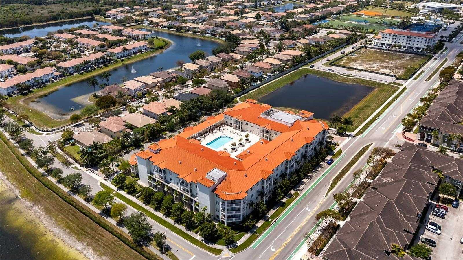 Small Image of 10950 NORTH WEST 82ND STREET #109, Doral Number 19