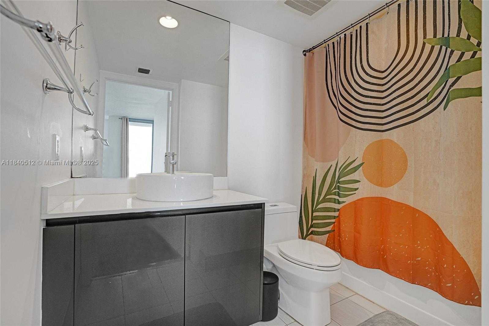 Small Image of 31 SOUTH EAST 6TH ST #805, Miami Number 16