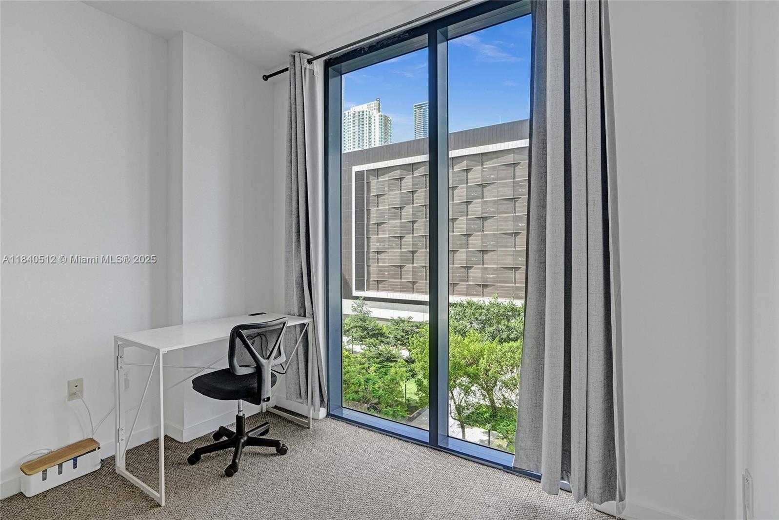Small Image of 31 SOUTH EAST 6TH ST #805, Miami Number 18
