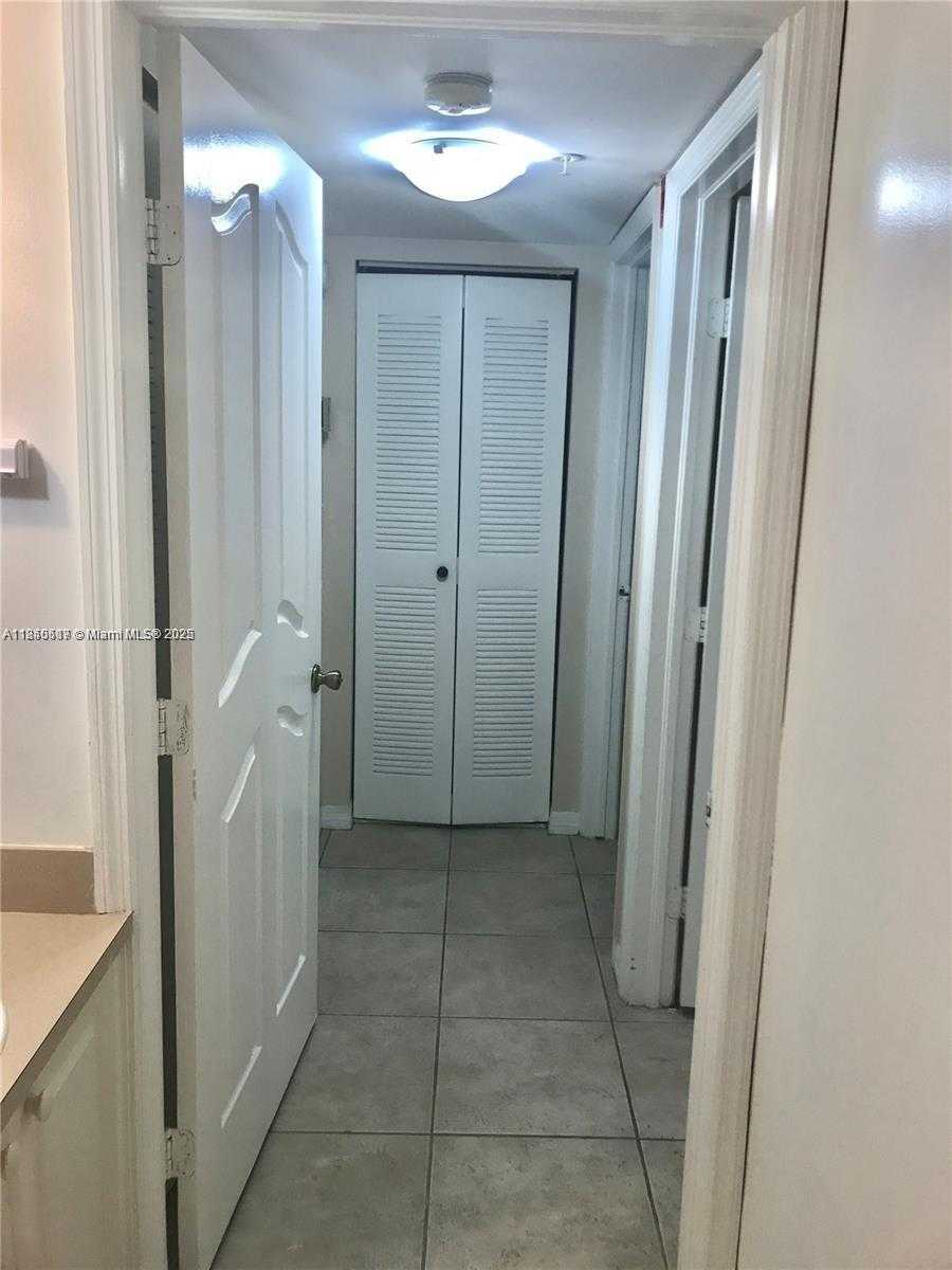 Small Image of 3201 WEST FLAGLER ST #102, Miami Number 10
