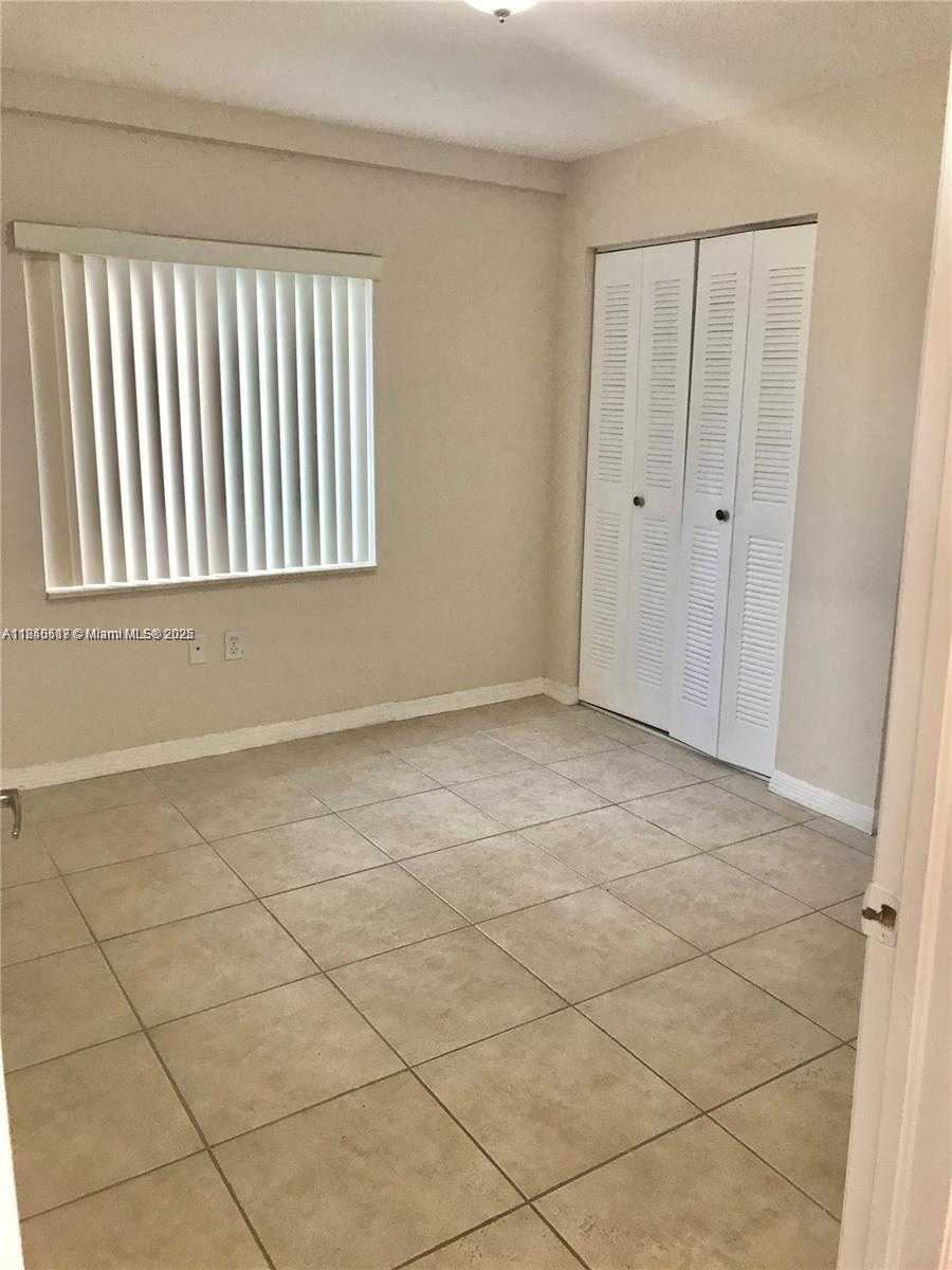Small Image of 3201 WEST FLAGLER ST #102, Miami Number 11