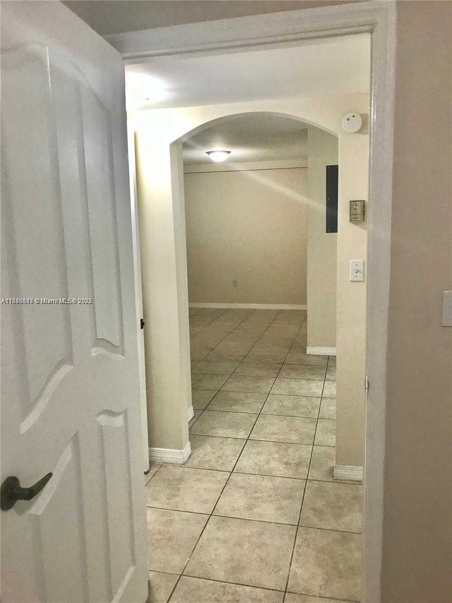 Small Image of 3201 WEST FLAGLER ST #102, Miami Number 15