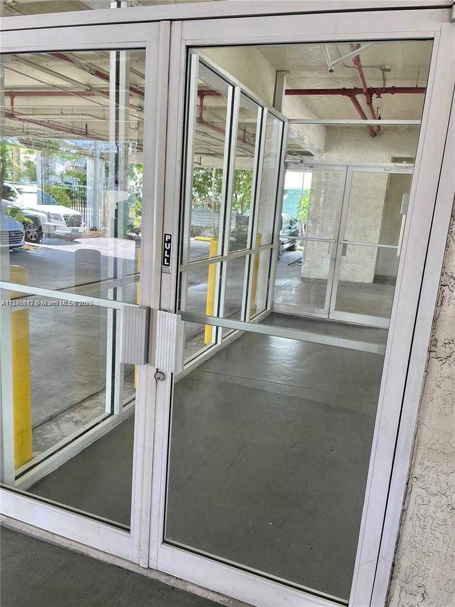 Small Image of 3201 WEST FLAGLER ST #102, Miami Number 3