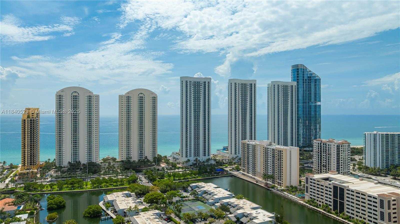 Small Image of 214 POINCIANA DR #204, Sunny Isles Beach Number 2