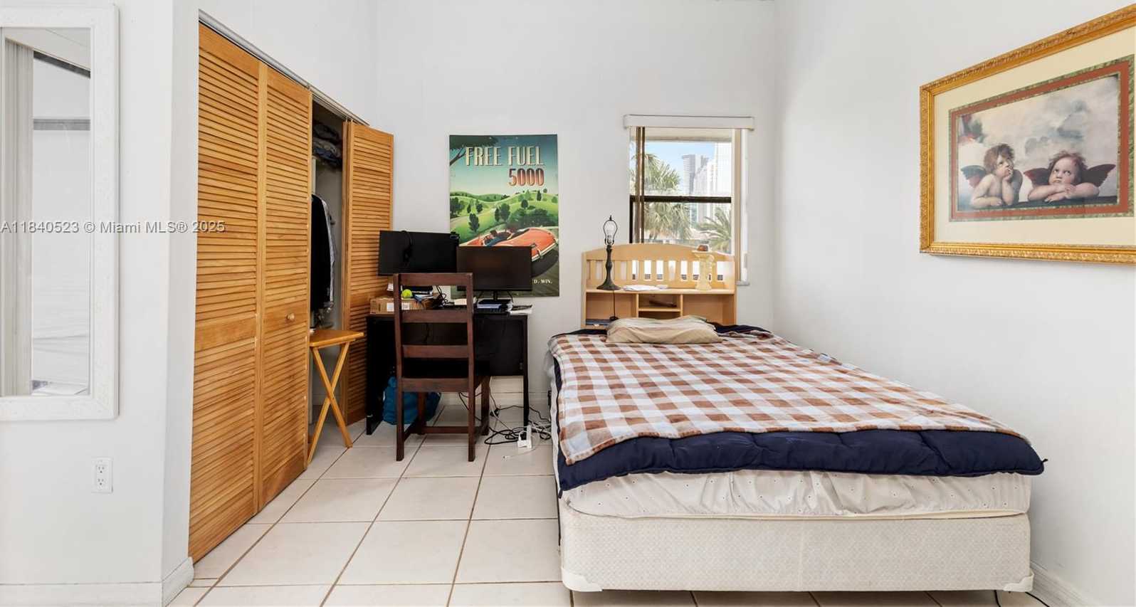 Small Image of 214 POINCIANA DR #204, Sunny Isles Beach Number 27