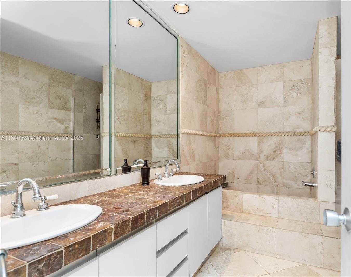 Small Image of 214 POINCIANA DR #204, Sunny Isles Beach Number 30